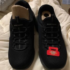 Skechers Black Athletic Shoes - Wide Fit
